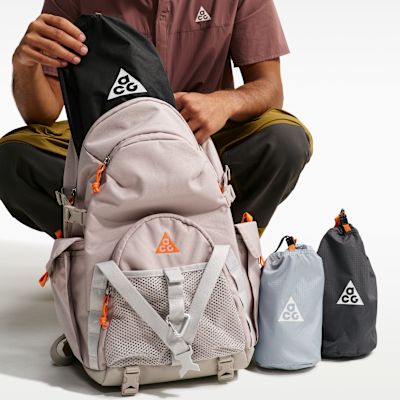 Nike.comにおけるACG スタッフサック (3個セット)に関するレビュー